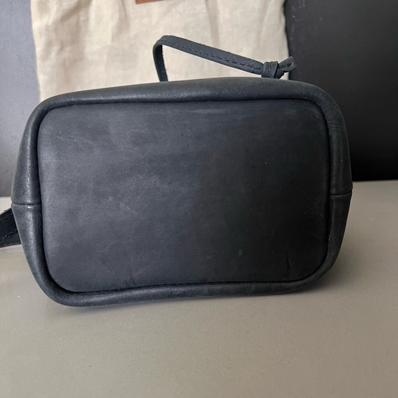 Parker Clay Topa mini bucket Bag- Black suede - Picture 3 of 4